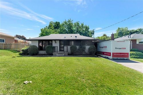 153 Carwood Ave, Kitchener, ON, N2G3C1 | Card Image