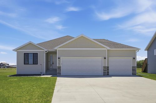 6702 72nd Ave S, Horace, ND, 58047-9570 | Card Image