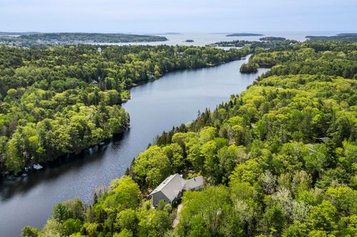 236 Lakeside Drive, Boothbay Harbor, ME, 04538 | Card Image
