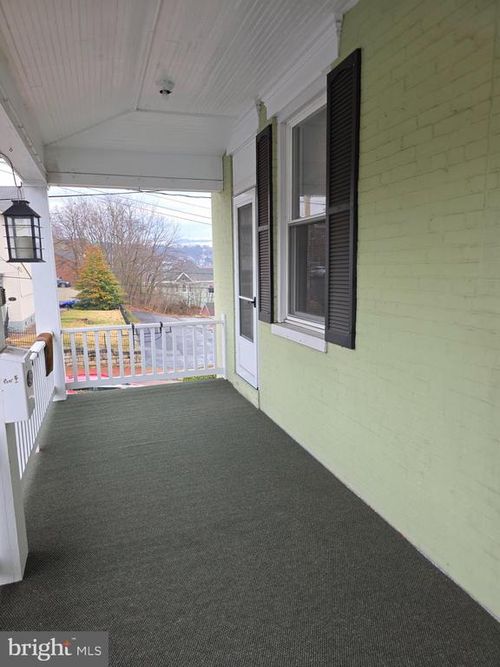 203 Greene St, CUMBERLAND, MD, 21502-2877 | Card Image