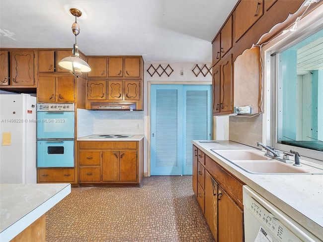 3111 Anderson Rd, House other with 3 bedrooms, 3 bathrooms and null parking in Coral Gables FL | Image 11
