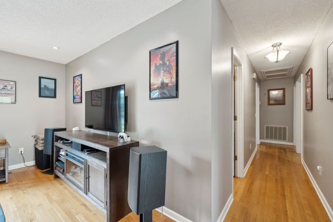 2261 High Meadow Dr, House other with 3 bedrooms, 2 bathrooms and 5 parking in Murfreesboro TN | Image 11