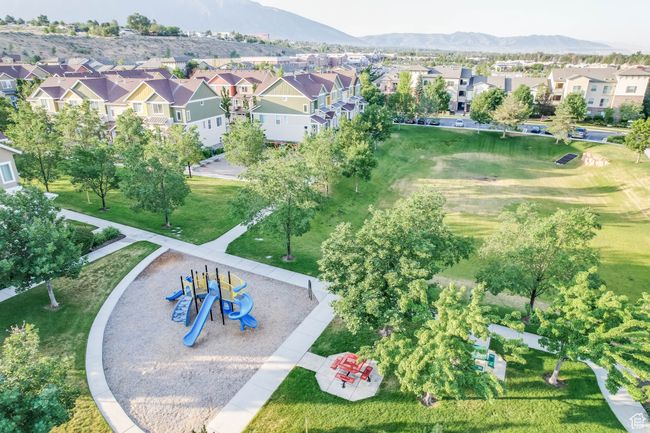 1003 E Quarry View Way, Townhouse with 4 bedrooms, 3 bathrooms and 6 parking in Sandy UT | Image 59