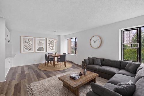 b305-19 S 1st St, Minneapolis, MN, 55401-1840 | Card Image