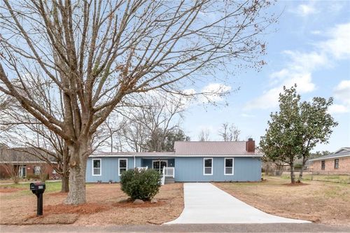 4700 Diamond Ave, Mobile, AL, 36619-1426 | Card Image
