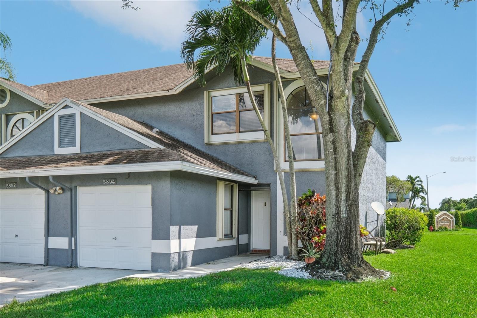 Northpointe Ln, Boynton Beach, FL 33437
