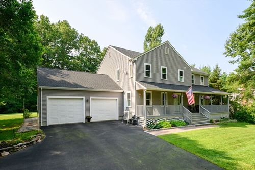 89 Manns Dr, Hanover, MA, 02339-1559 | Card Image