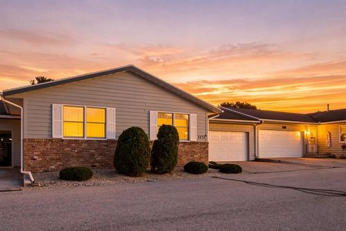 3455 Woodbridge Court, La Crosse, WI, 54601 | Card Image
