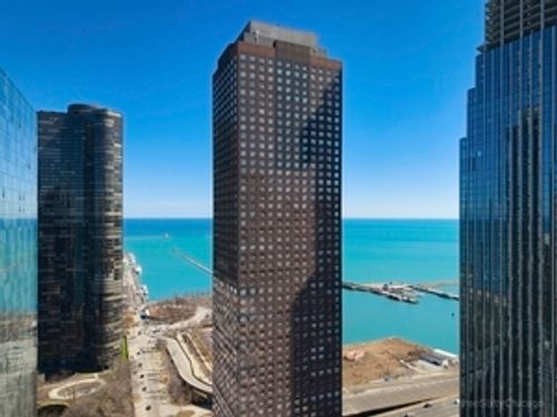 apt-2703-474 Lake Shore Dr, Chicago, IL, 60611-3441 | Card Image