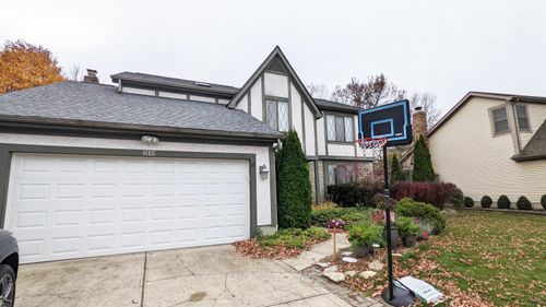 615 Ozem Gardner Way, Columbus, OH, 43081-6512 | Card Image