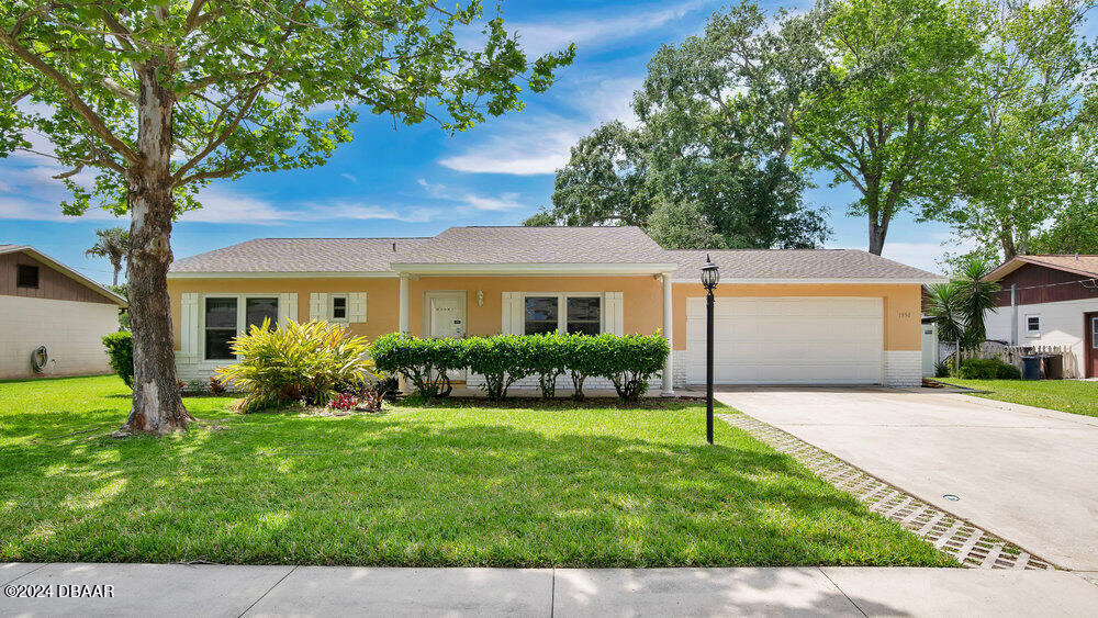 Red Cedar Cir, South Daytona, FL 32119
