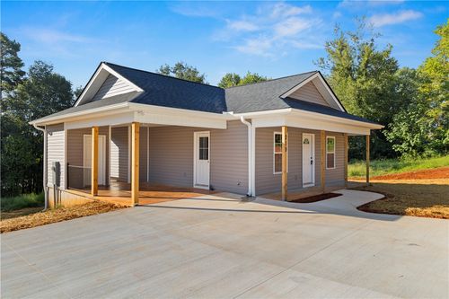 219 Skyland Dr, Westminster, SC, 29693-2128 | Card Image