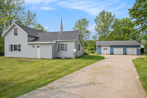 324 Cranson Rd, Bronson, MI, 49028-9258 | Card Image