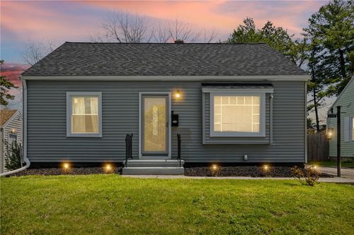 216 Newcomb St, Rochester, NY, 14609-3418 | Card Image