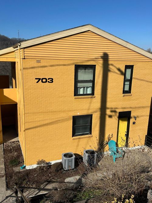 2-703 Wilkinson Blvd, Frankfort, KY, 40601-1016 | Card Image