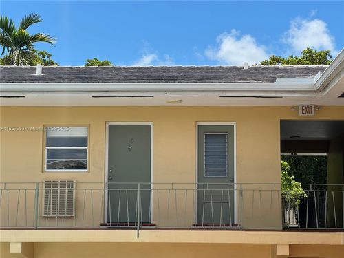 apt-10-115 Calabria Ave, Coral Gables, FL, 33134-3046 | Card Image