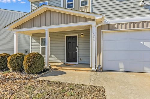 216 Wayfair Lane, Wellford, SC, 29385-9800 | Card Image