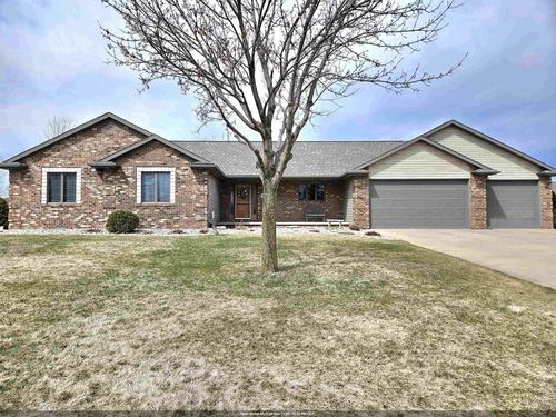 458 Windmill Drive, Holland, WI, 54130 | Card Image