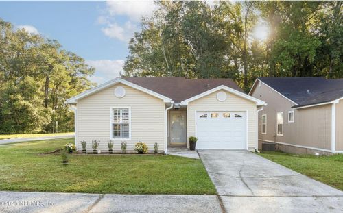 7866 Aquarius Cir S, Jacksonville, FL, 32216-1583 | Card Image