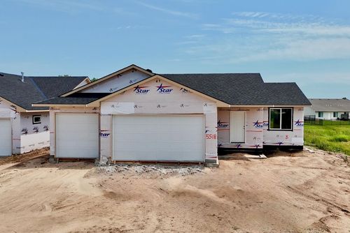 5518 N Saint Paul St, Wichita, KS, 67204-5477 | Card Image