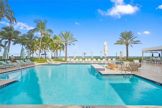 APT-3202 - 16051 Collins Ave, Condo with 2 bedrooms, 3 bathrooms and null parking in Sunny Isles Beach FL | Image 31