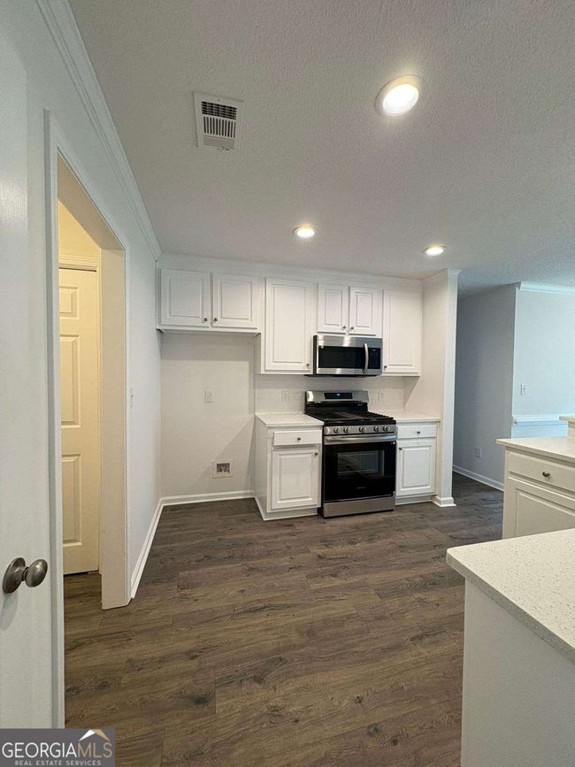 20 Gibson Way, House other with 4 bedrooms, 2 bathrooms and 4 parking in Covington GA | Image 7