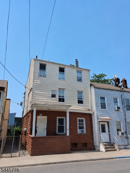 Residential Income in Paterson City 3