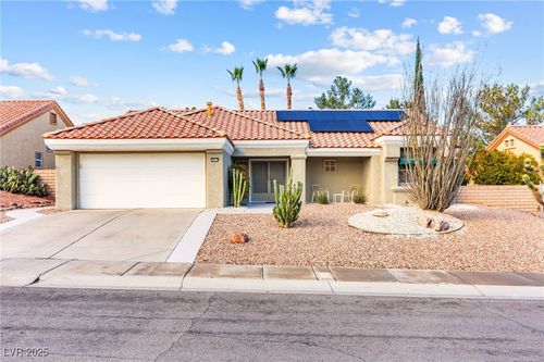 2817 Lotus Hill Dr, Las Vegas, NV, 89134-7862 | Card Image