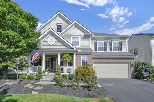 1302 Carnoustie Cir, Grove City, OH, 43123-8094 | Card Image