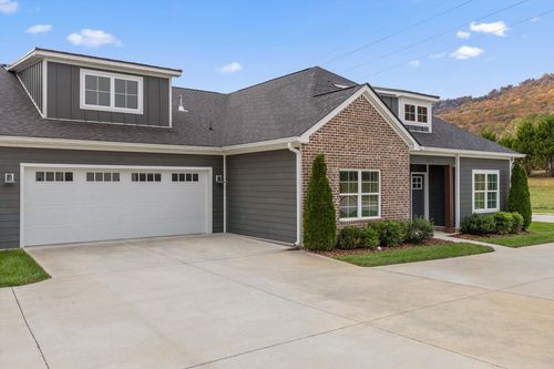 3356 Stone Creek Dr, Chattanooga, TN, 37405-1790 | Card Image