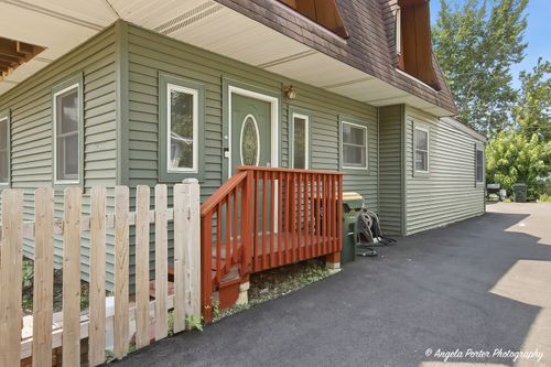 42680 N Lake Dr, ANTIOCH, IL, 60002-8384 | Card Image