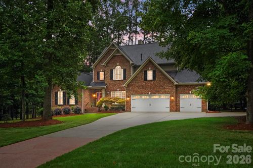 5630 Turkey Oak Dr, Mint Hill, NC, 28227-6556 | Card Image
