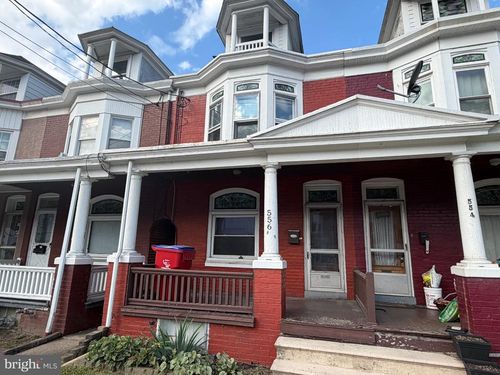 556 S 4th St, HAMBURG, PA, 19526-1308 | Card Image