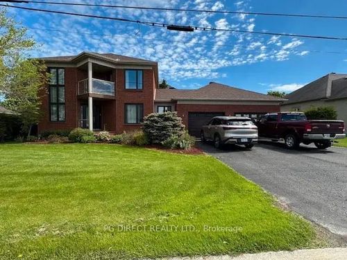 794 Rue Laval, Casselman, ON, K0A1M0 | Card Image