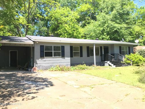 1861 Shamrock Dr, Jackson, MS, 39204-4723 | Card Image
