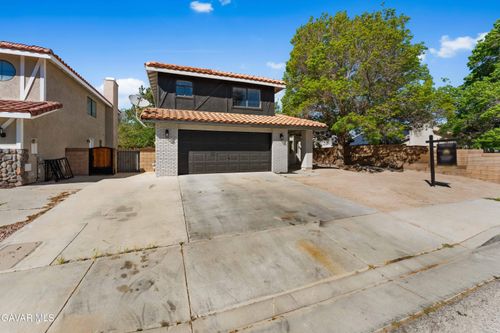 2529 W Avenue K9, Lancaster, CA, 93536-1129 | Card Image