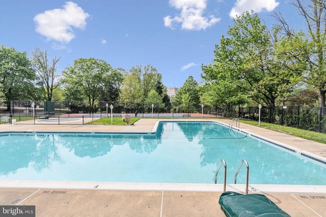 4226 32 Nd St S, Townhouse with 2 bedrooms, 1 bathrooms and null parking in ARLINGTON VA | Image 52