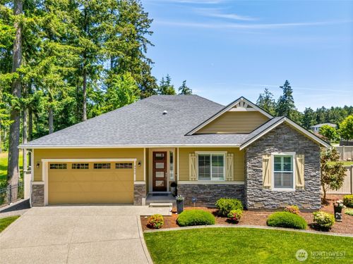 4452 Campus Dr Ne, Lacey, WA, 98516-4003 | Card Image