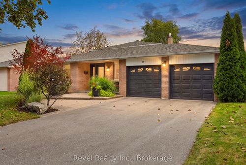 35 John Dexter Pl, Markham, ON, L3P3G2 | Card Image