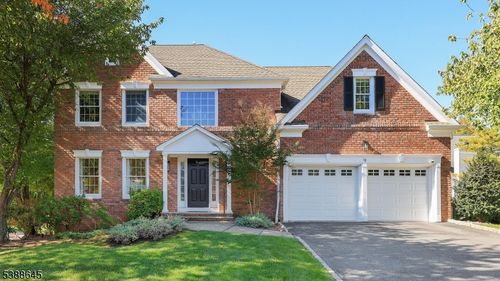 9 Apple Tree Ln, Warren, NJ, 07059-5660 | Card Image
