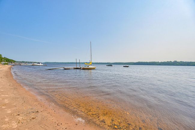 1822 Riviera Ave S, House other with 3 bedrooms, 3 bathrooms and null parking in Lake Saint Croix Beach MN | Image 33