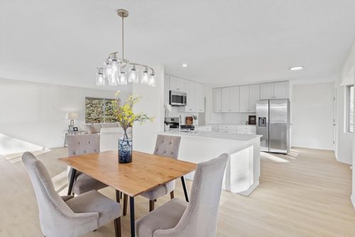 14085 85th Pl N, Maple Grove, MN, 55369-9242 | Card Image