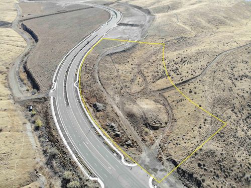 8637 Bob Olson Pkwy, Kennewick, WA,  | Card Image