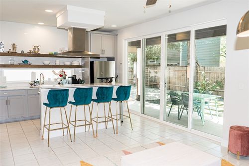 2-2714 E 3rd St, Austin, TX, 78702-4720 | Card Image