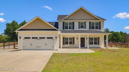 725 W Baltimore Ave, Pinebluff, NC, 28373-8189 | Card Image