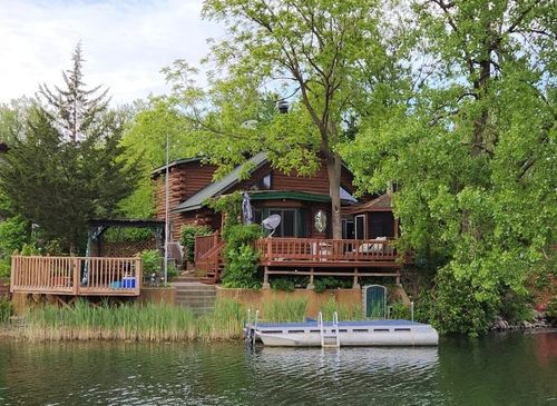 64 Big Musky Circle Ln, Wilmington, IL, 60481-8780 | Card Image