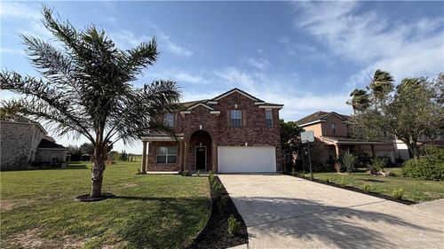 3550 Los Lagos Dr, Edinburg, TX, 78542-5681 | Card Image