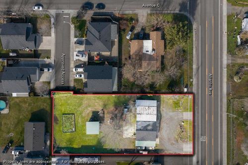 7735 Atlantic Avenue, White City, OR, 97503 | Card Image