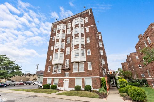apt-611-230 E 9th St, Indianapolis, IN, 46204-1153 | Card Image