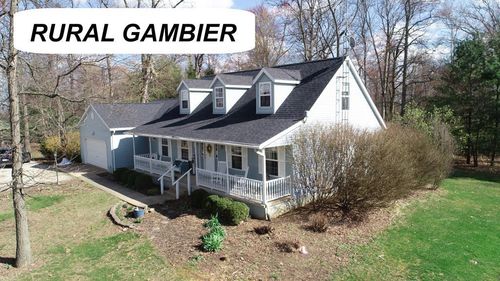 17930 Glen Rd, Gambier, OH, 43022-8716 | Card Image